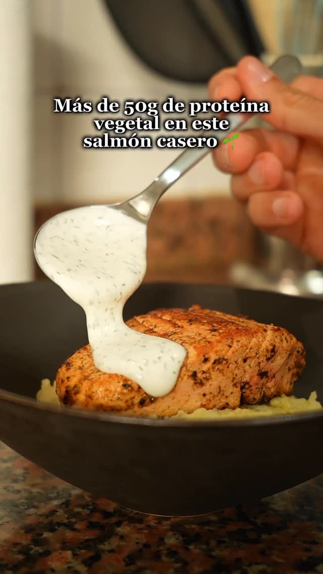 Salmón vegano de tofu
