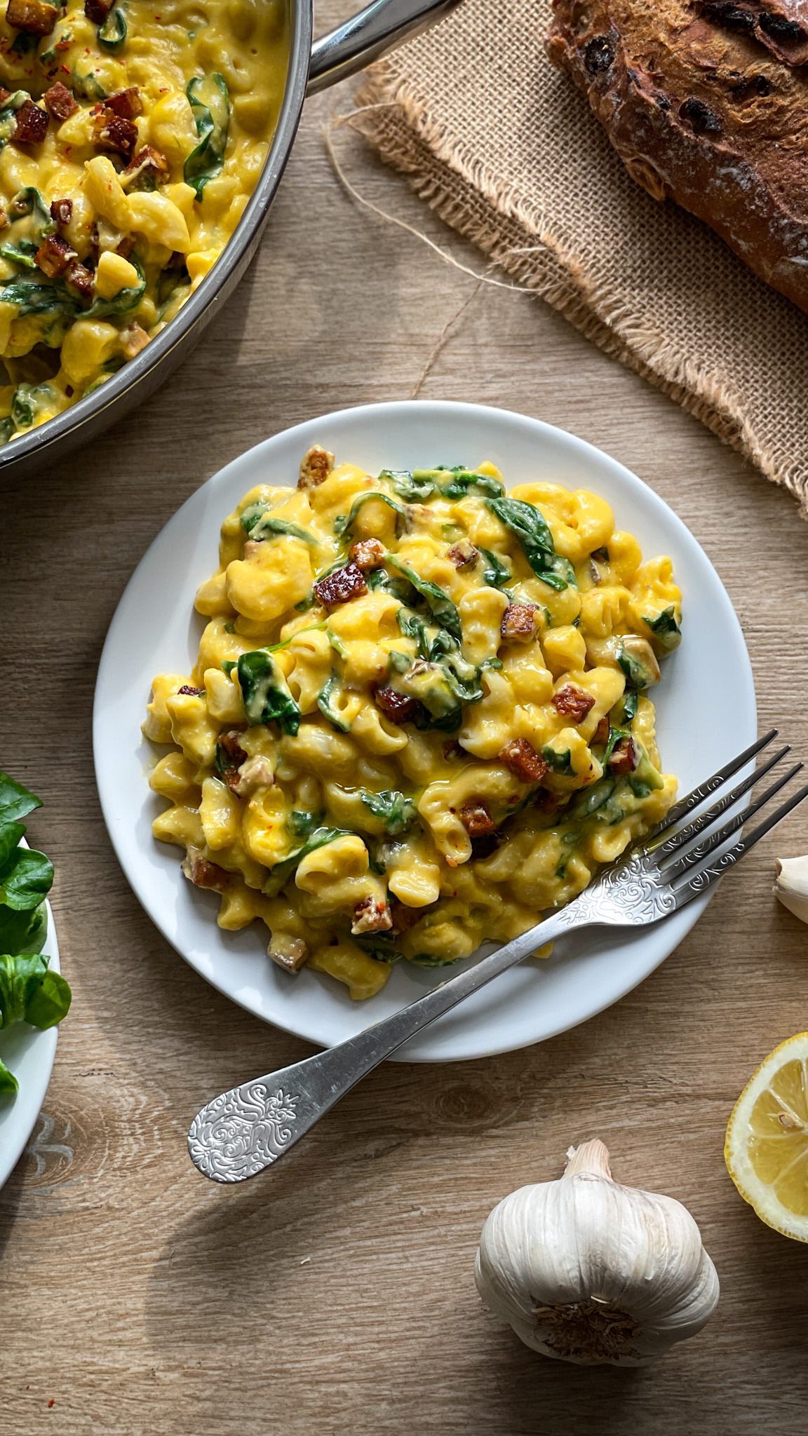 Spinach mac & cheese